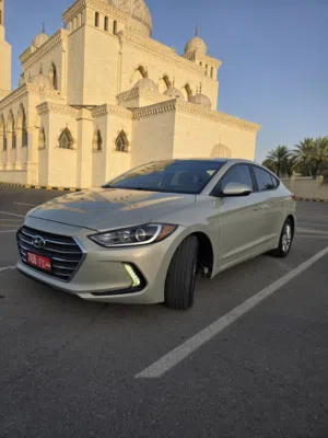 Sedan Hyundai in Muscat