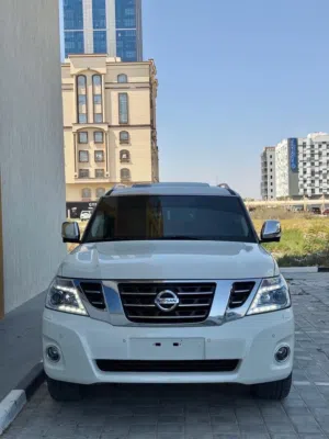 نيسان بلاتنيوم نظيف جداً