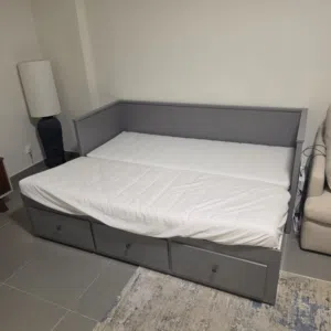 Sofa Bed Excellent from IKEA - كنبة/سرير من أيكيا بحالة ممتازة