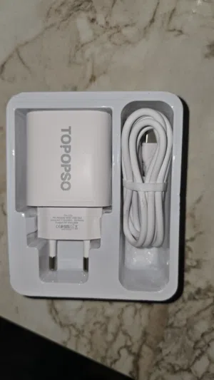 شاحن من شركه TOPOPSO العالميه شحن أسرع... أمان أعلى... أداء أقوى!  شاحن TOPQSCQ 38W بشحن سريع مزدوج