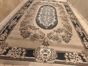 بساط نظيف شبه جديد