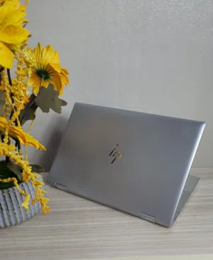 hp laptop  830