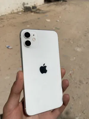 Apple iPhone 11 128 GB in Tripoli