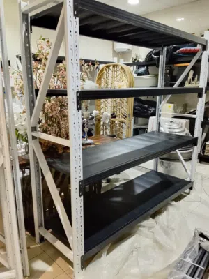 رفوف تخزين ارفف سوبر ماركت بجميع الاحجام والانواع رفوف