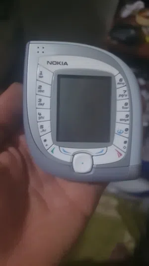 نوادر نوكيا وموتوريلا