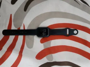 Amazfit bip smart watch good condition. 45 days battery life