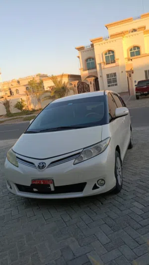 Used Toyota Previa in Abu Dhabi