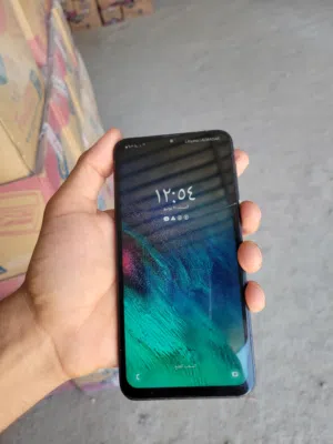 Samsung Galaxy A10 32 GB in Tripoli