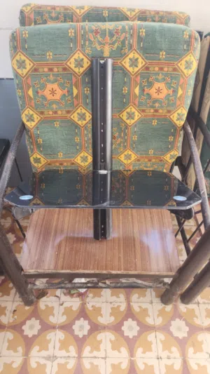 قاعدة شاشة تلفزيون