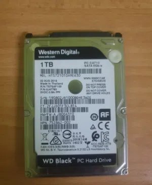 WD Black 1TB HDD SATA 2.5" 7200RPM 6GB/s (lightly used, perfect condition)