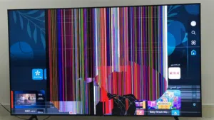 شاشة سامسونج مكسورة  Samsung's screen is broken.   UA65CU7000U