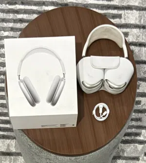 Apple AirPods Max for sale with it’s  original accessories