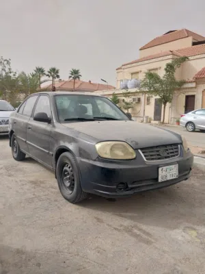 اكسنت 2004
