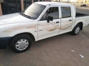 Used Mitsubishi L200 in Kuwait City