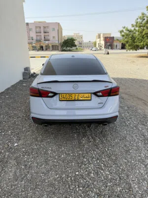 نيسان التيما 2024 sr الشكل الرياضي