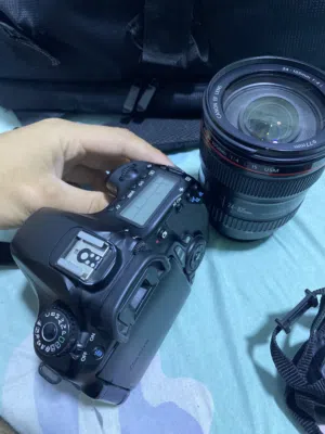 كاميرة كانون 60D