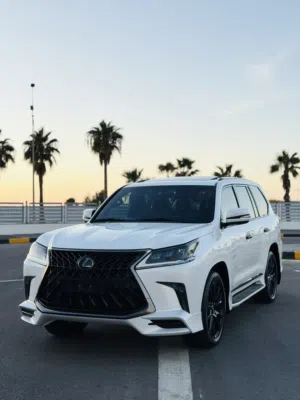 لكسز LX570 الوكيل