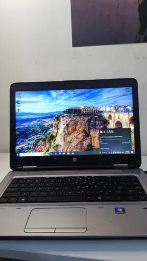 HP ProBook 645 G2 – AMD A8 Pro-8600B, 8GB RAM, 128GB SSD – Pristine condition
