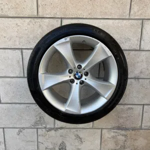 جنط 20 x6 اصلي مستعمل  مع اطارات  700 دينار