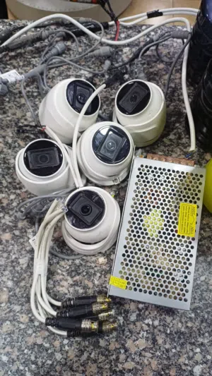 مستلزمات سوبر ماركت بحالة الوكالة استخدام بسيط جدا