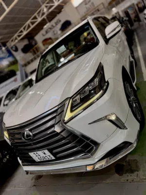 Used Lexus LX in Baghdad