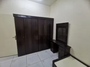 اثاث للبيع