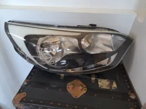 فنار أمامي يمين  كيا ريو13 20 hatchback