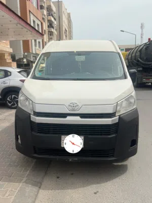 للبيع باص تويوتا ركاب موديل 2023 وكاله ممتاز جدا  شرط الفحص جير و مكينه و شصي