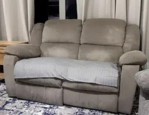 اتنين كنب ليزي بوي لا يوجد بيهم عيب