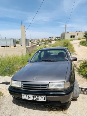 اوبل فكترا 1989
