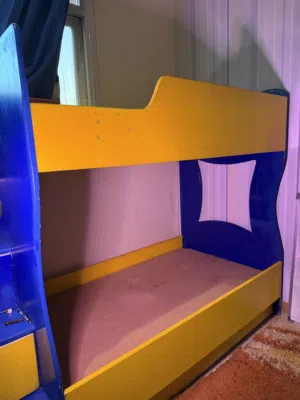 Kids Bunk bed