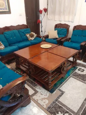 طقم مورس تفصيل خشب زان 8مقاعد مع طاولات للبيع
