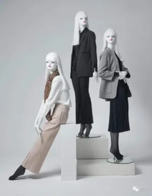 للبيع شروة ملكانات (بحاجة لصيانة) مانيكانات