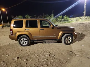 Used Jeep Liberty in Al Qubah