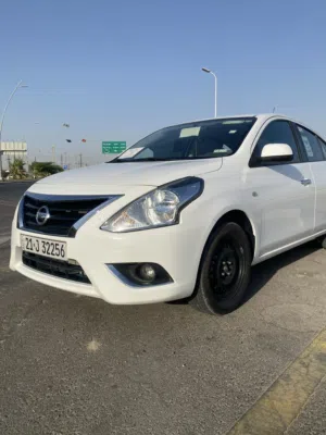 Used Nissan Sunny in Basra
