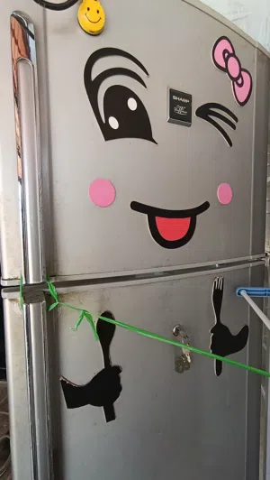 ثلاجة للبيع