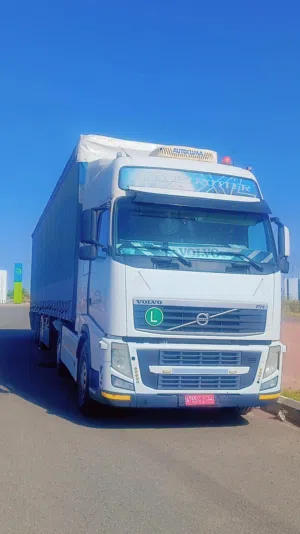 شحن بري وبحري وجوي من عمان الى الخليج والشام والعالم Cargo services from Oman to the world