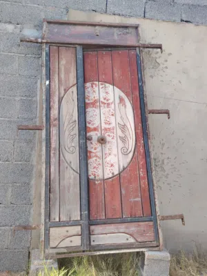 باب حديد خارجي