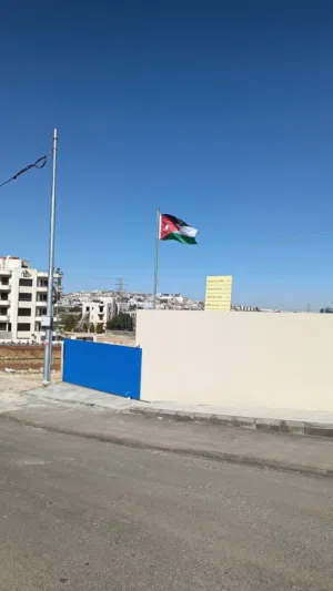 سارية علم من ضمن مواصفات أمانة عمان