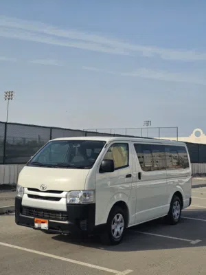 TOYOTA HIACE CARGO 2022, MANUAL  GCC SPEC