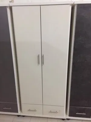 خزانة ملابس