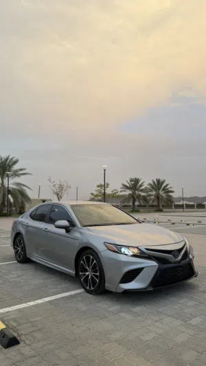 Used Toyota Camry in Al Dakhiliya