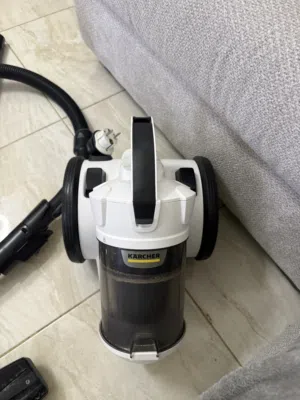 مكنسة KARCHER