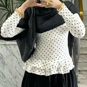 توب polka dots