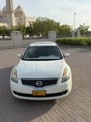 Used Nissan Altima in Muscat