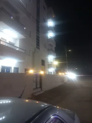 145 m2 3 Bedrooms Apartments for Sale in Zarqa Dahiet Al Madena Al Monawwara