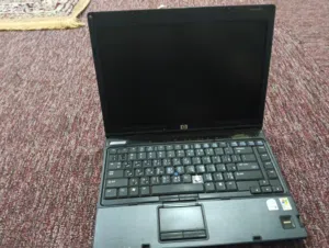 لاب توب جديد نظيف