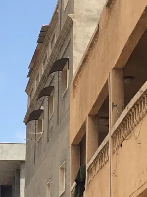 مظلات حديد مقوس للابواب والنوافذ للحماية من الامطار والشمس