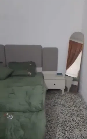 غرفة نوم جديدة غير مستعملة بسعر مخفض