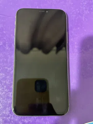 Apple iPhone X 256 GB in Hawally